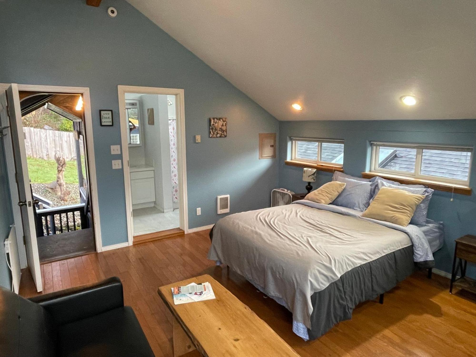 Oceanfront Studio/Loft: Alpacas, Oysters & Kayaks Shelton Exterior foto